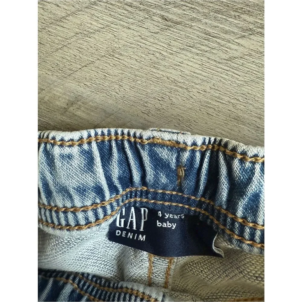 GAP Baby Elastic Waist Pull On Denim Shorts 4 Years